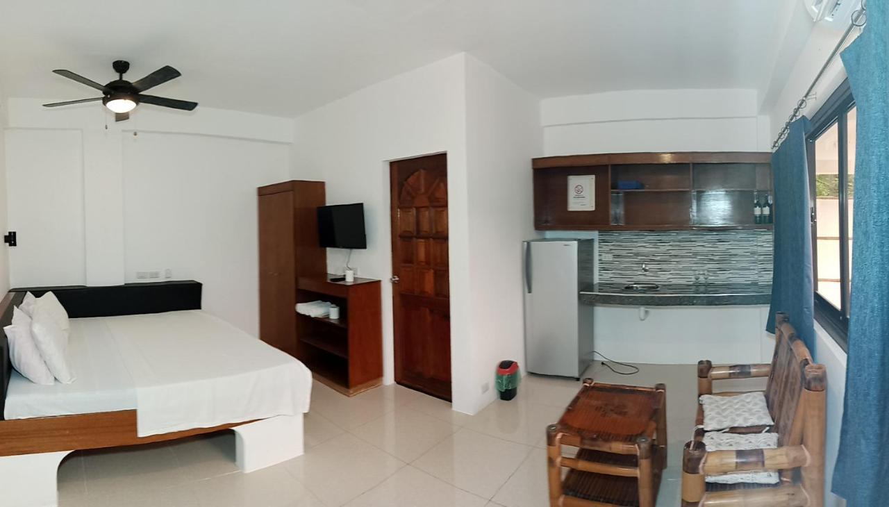 Jalyn'S Resort Sabang Puerto Galera Dış mekan fotoğraf