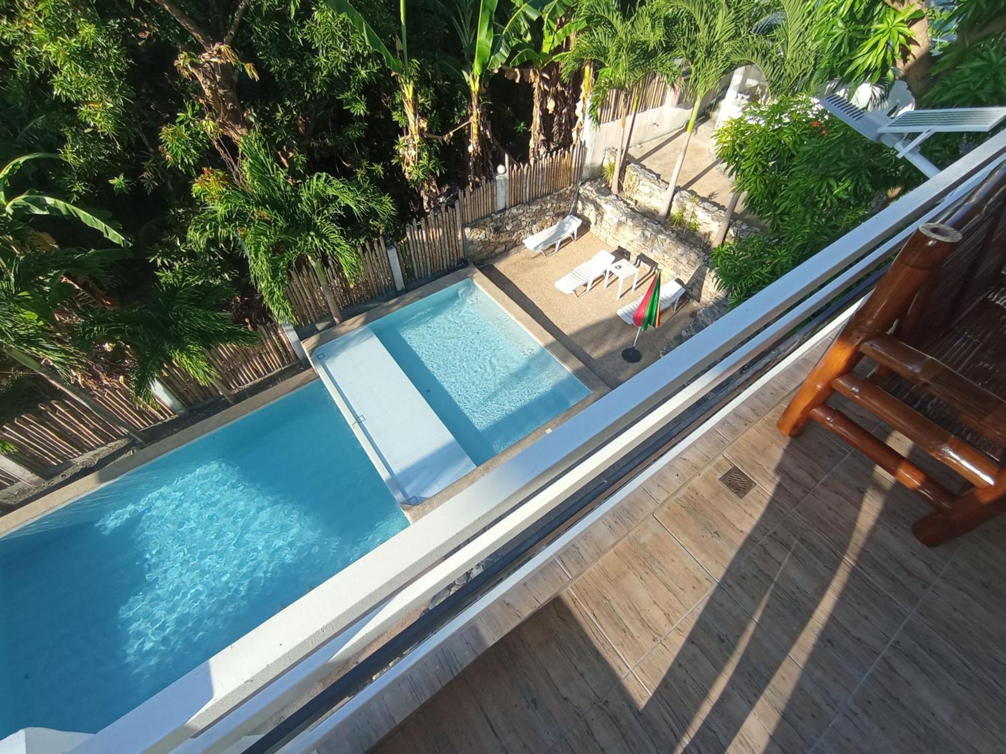 Jalyn'S Resort Sabang Puerto Galera Dış mekan fotoğraf