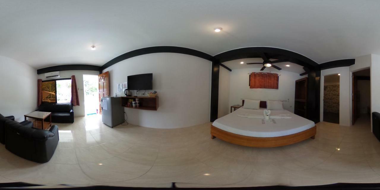 Jalyn'S Resort Sabang Puerto Galera Dış mekan fotoğraf